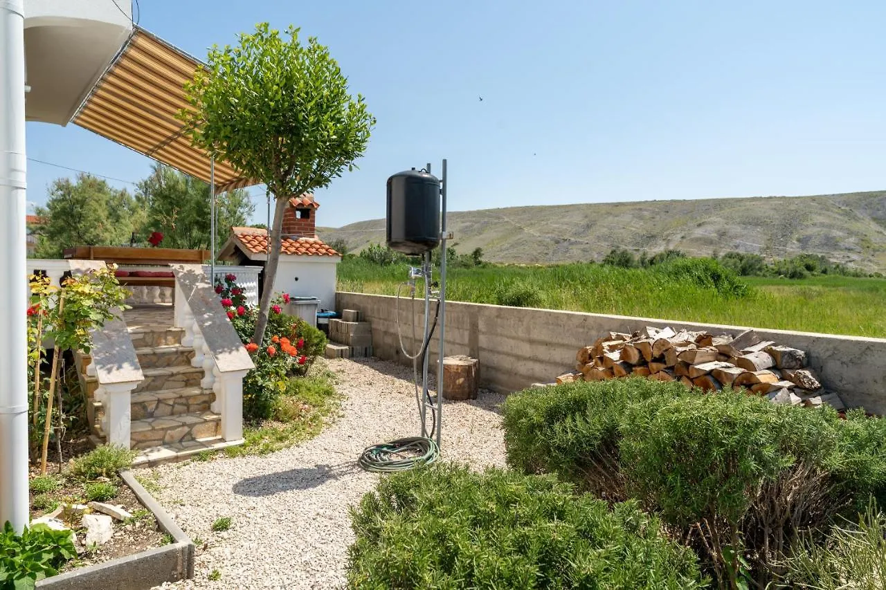 Apartments Anica - Vlasici Island Pag